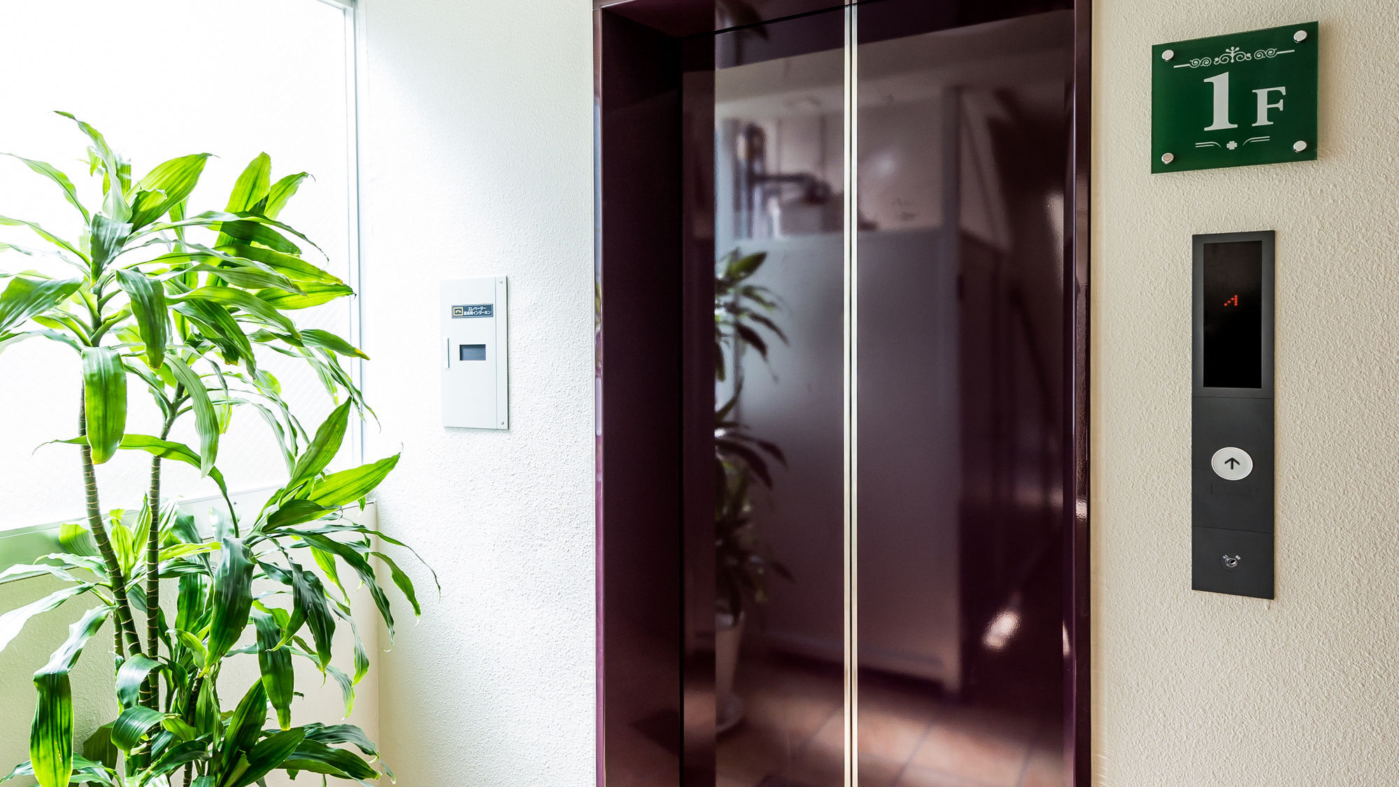 Condominium Resort Naha Living Inn Asahibashi Ekimae Annex Екстер'єр фото